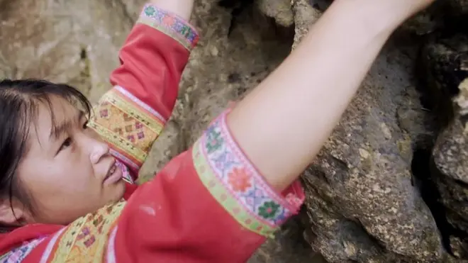 Альпіністка Люо Денпін