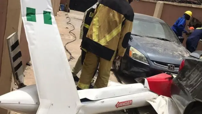 Okiriko ụgbọelu ahụ kpọkasịrị