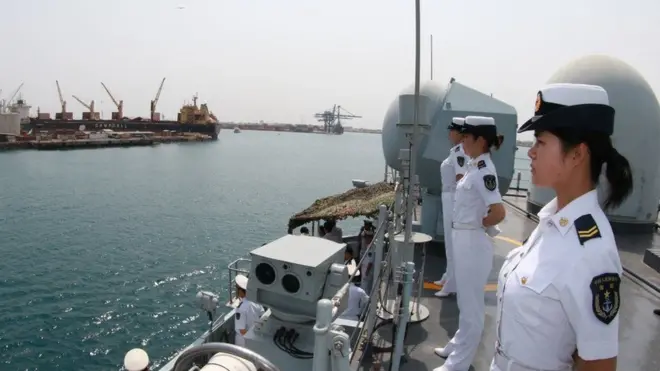 Hải quân Trung Quốc rời Trạm Giang ở Quảng Đông đưa quân sang Djibouti nơi Trung Quốc sẽ duy trì một căn cứ hậu cần quân sự
