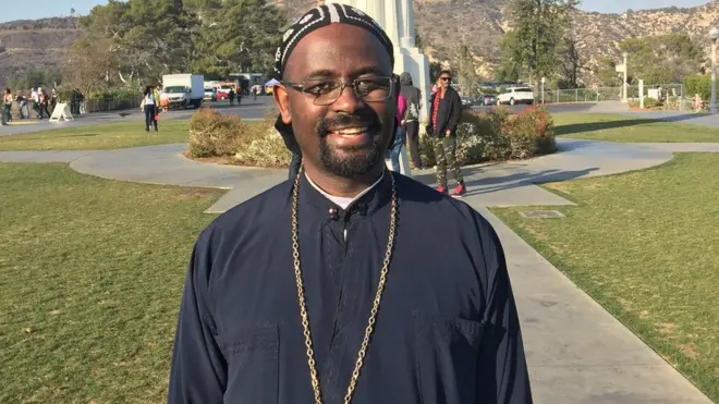 Abbaa Aragaawii Namoomsaa Wiirtuu