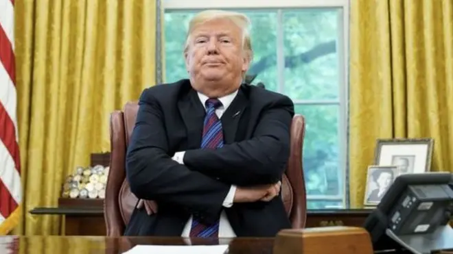 डोनल्ड ट्रंप