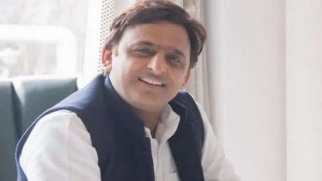 अखिलेश यादव