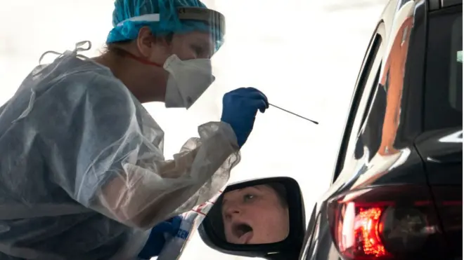 Estados Unidos sigue siendo el país más afectado por la pandemia en número de casos y muertes.