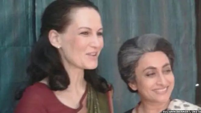 सुज़ैन, 7RCR में भी सोनिया गांधी का रोल निभा चुकी हैं.