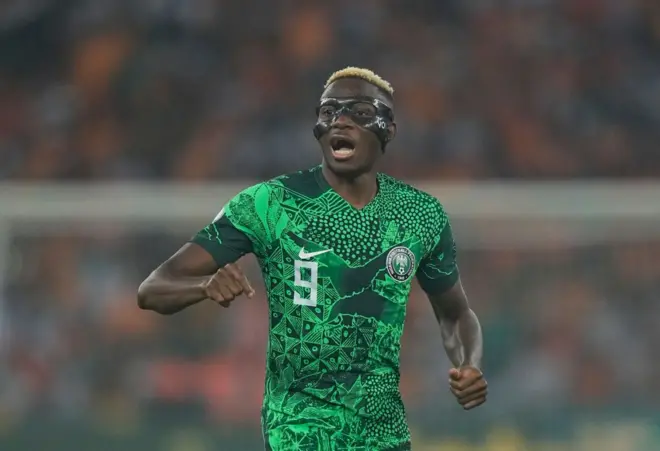 Osimhen wit im mouth open