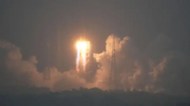 Миссия «Чанъэ-6» стартовала с китайского космодрома Вэньчан в мае.