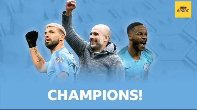 wachezaji wa Man City na kocha wao Pep Guadiola