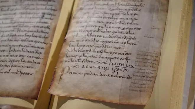 Los primeros textos en castellano se encontraron en el Monasterio de Suso, en La Rioja.