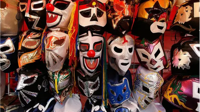 La lucha libre es uno de los deportes más populares en México.
