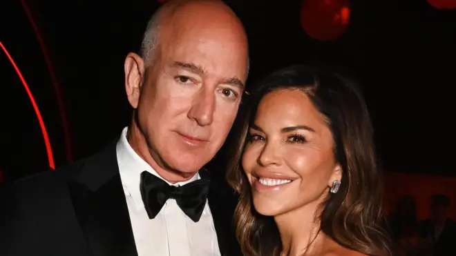 Amazon Founder Jeff Bezos and Lauren Sánchez attend the amfAR gala Cannes 2025 presented by Chopard at Hotel du Cap-Eden-Roc on May 22, 2025 in Cap d'Antibes, France.