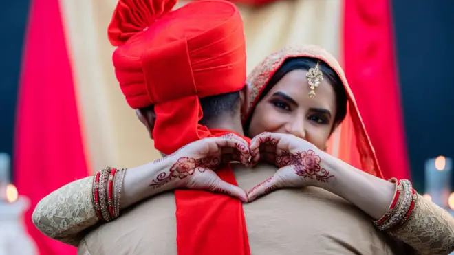 उत्तराखंडमध्ये येणार समान नागरी कायदा, काय आहेत तरतुदी?