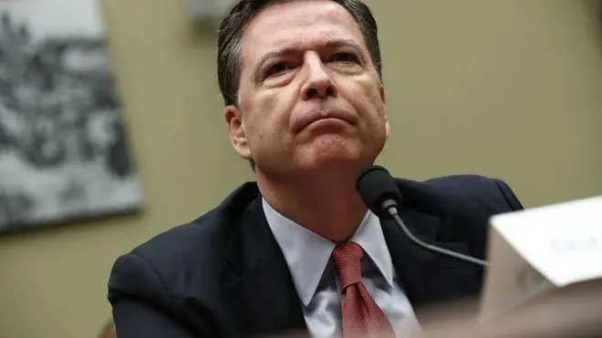 James Comey bị cả phe Cộng hòa và phe Dân chủ chỉ trích