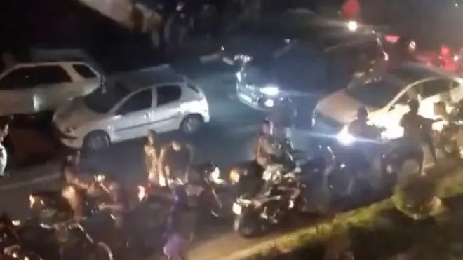 مصادمات بين الشرطة الإيرانية وطلبة