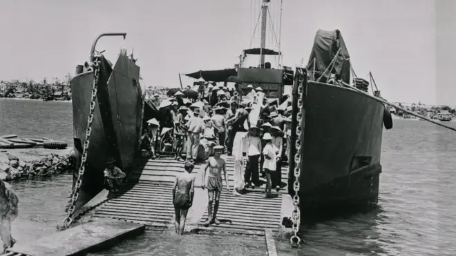 Việt Nam sau ngày chia cắt: tàu Pháp chở người tỵ nạn vào Đà Nẵng tháng 8/1954
