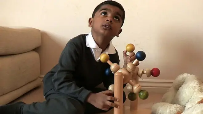 Ku dhawaad 19,000 oo carruur Soomaali ah ayaa qaba xanuunka Autism-ka