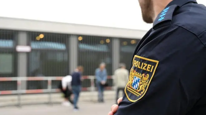 رجل شرطة ألماني.