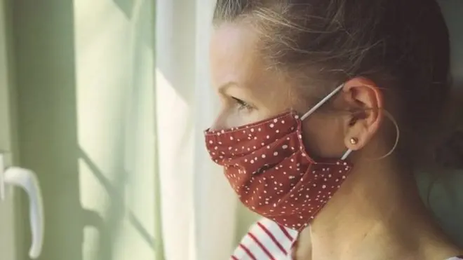 许多人对戴口罩一直有抵触情绪。