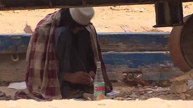 دولت افغانستان می گوید یکی از بزرگ‌ترین قاچاقچیان بین المللی را به بیست سال زندان محکوم کرده.