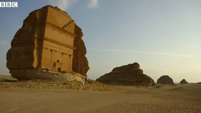 مدينة الحجر الصحراوية.. آثار بكر في السعودية