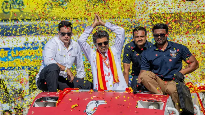 విజయ్ 