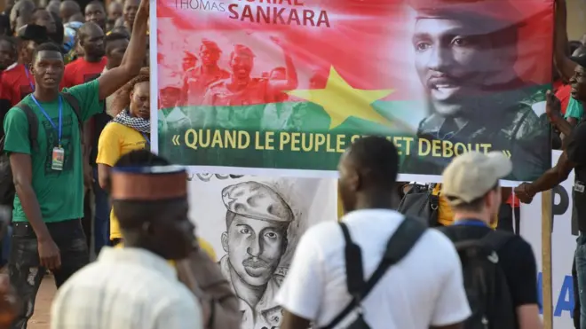 Des manifestants ont marché dans les rues de Ouagadougou et ont demandé "justice et vérité" pour Thomas Sankara ainsi que pour ses douze collaborateurs.