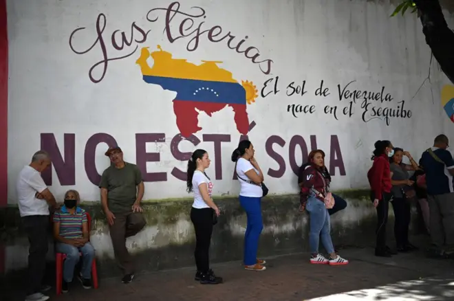 Propaganda favorável à anexaçãouse of onabet creamEssequibouse of onabet creamCaracas