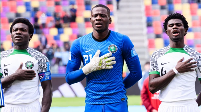 Àwọn agbábọ́ọ̀lù tó ń kọrin orílẹ̀ èdè