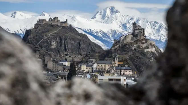 Apenas el 0,5% de la población de Suiza habla romanche.