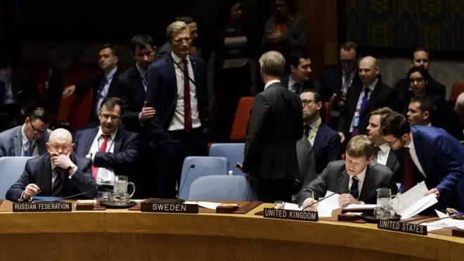 د برتانیا سفیر ویلي، روسیې د کیمیاوي وسلو د مخنیوي له تړون څخه سرغړاوی کړی دی