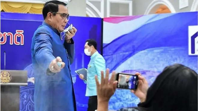 د تایلنډ لومړي وزیر پرایوت چان اوچا