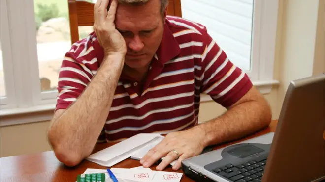 आर्थिक चिंतेतून मुक्त व्हायचंय? मग हे 7 मुद्दे नक्की वाचा