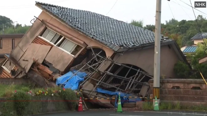 خانه‌ای ویران شده