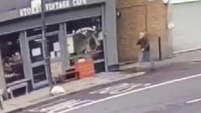 "ياله من رجل محظوظ"