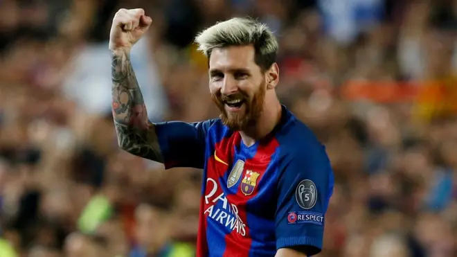 د منچسټر سیټي فوټبال لوبډلې اسپانوی روزونکی پېپ ګواردیولا له خپلو لوبغاړو غواړي چې تر نیمې شپې وروسته جنسي اړیکو نه ډډه وکړي.