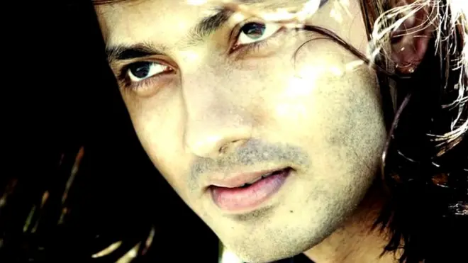 شریش کندر اپنی فلم 'جوکر' اور 'تیس مار خان' جیسی فلموں سے شہرت حاصل کی تھی