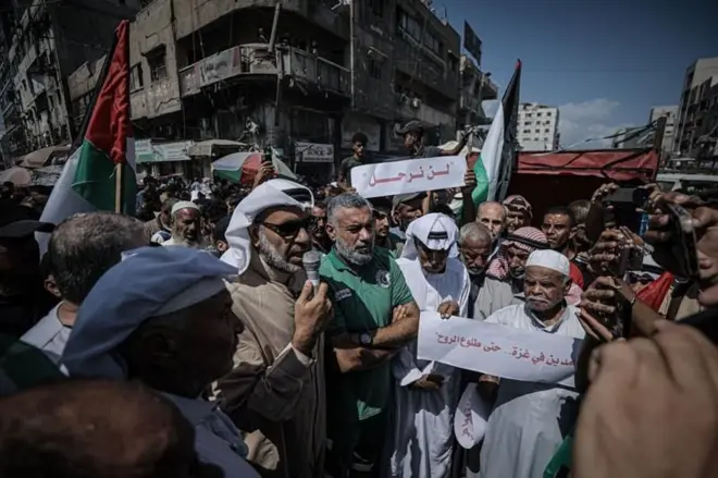 غزه کې لاريون