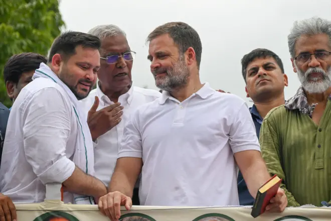 तेजस्वी यादव और राहुल गांधी