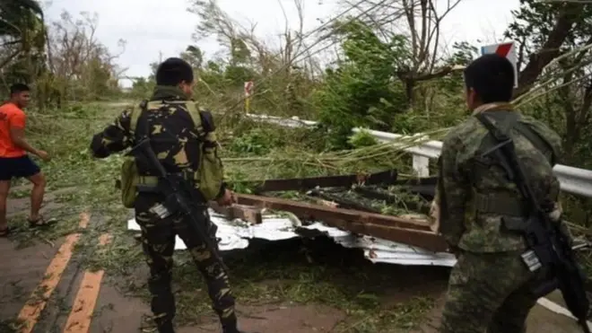 إعصار مانكوت