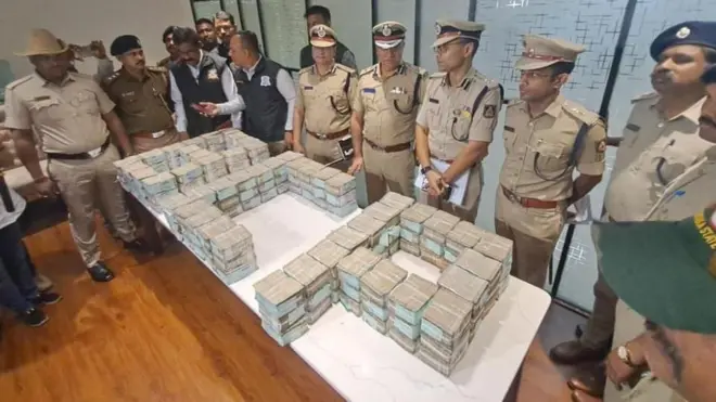 దోపిడీ, నగదు రికవరీ