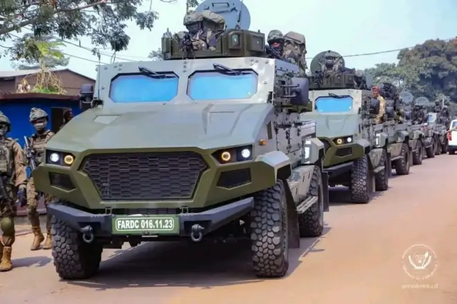 Ingabo za DR Congo zerekana ibikoresho byazo umwaka ushize i Kinshasa