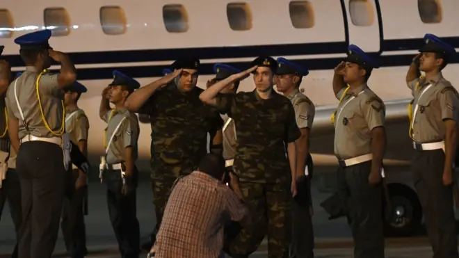 serbest kalan yunan askerleri