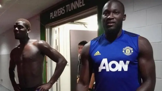 Romelu Lukaku (kulia) na Paul Pogba, wakati wa mazoezi ya kabla ya msimu kwa ajili ya Manchester United. Wachezaji wote wawili wamehusishwa na taarifa za kuondoka Old Traford