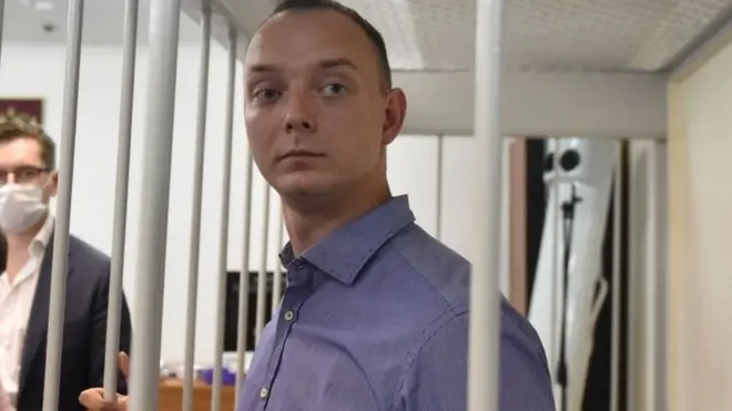 El arresto del periodista provocó muestras de solidaridad hacia él.