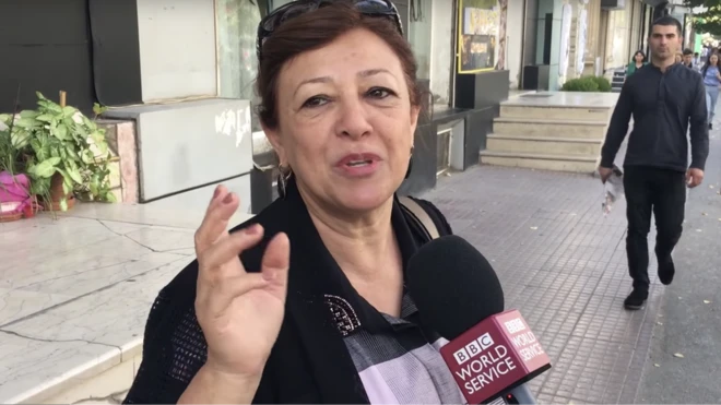 Binə qatarla avtobus toqquşub