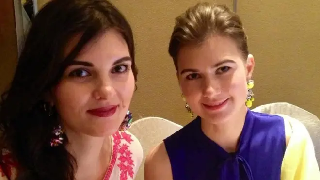 Olena Smith及Oksana Shevchuk兩姐妹