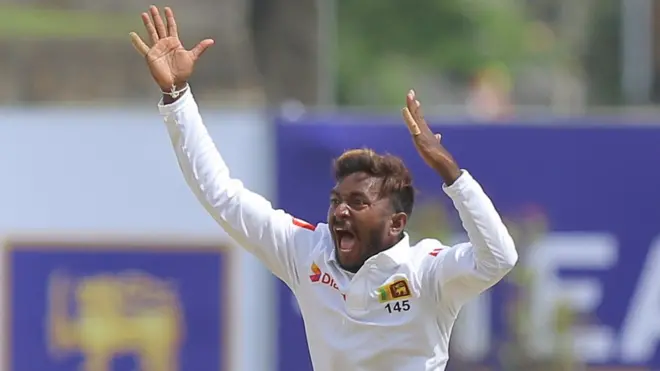 අකිල ධනංජය