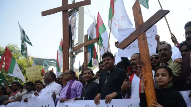 1986 میں توہینِ رسالت کا قانون بننے کے بعد سے تقریباً 1,058 افراد پر توہین مذہب کے الزامات عائد کیے گئے ہیں۔