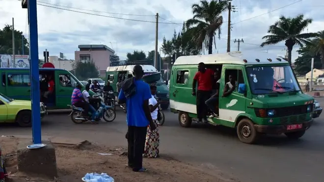 Les Maliens sont suspendus aux résultats officiels du premier tour de la présidentielle de dimanche.