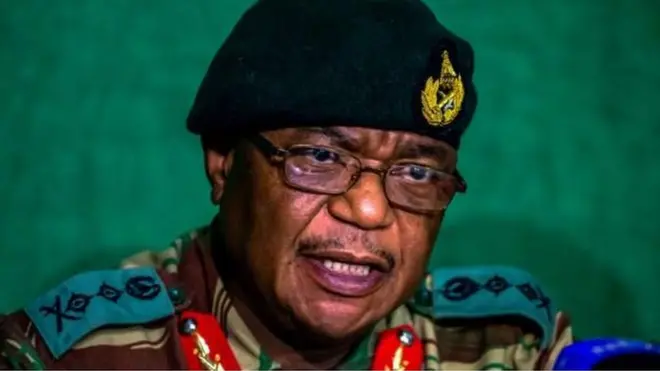 Constantino Chiwenga na former army chief wey later come become vice-president for December.