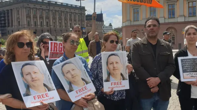 ادامه اعتراض در استکهلم